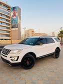 Location auto Ford Explorer 2018 4x4