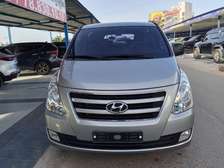 Hyundai Starex manuelle 51.000 kms 12 places