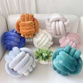 Coussin nœud velours ultra doux déco canapé