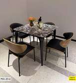 TABLE À MANGER P133-2 (1+4)