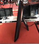 Dell Wyse 5470 ALL IN ONE.24 POUCES FHD