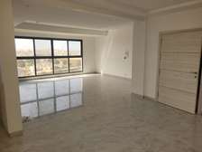 Trois chambres à louer par mois