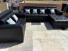 Salon7 place angle