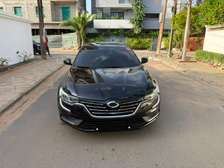 Renault *SM6* Année : *2017*