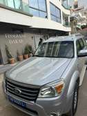 FORD EVREST 7 PLACES 2012