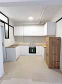 APPARTEMENT F4 SEMI MEUBLE  A LOUER A NGOR EN FACE DU STADE