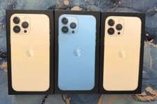 IPhone 13 Pro max 512Go scelle