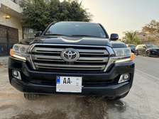 Toyota v8