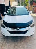 Je vend ma Tucson 2015 automatique essence