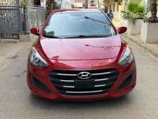 Hyndai Elantra Gt  2016