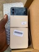 Samsung Galaxy z flip 4 256go ram 8go 5g