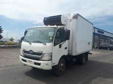Une robuste camionnette Frigo!