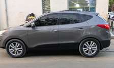 Hyundai Tucson limited full options