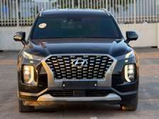 Hyundai Palisade SUV noir spacieux