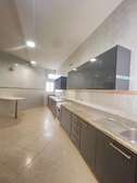 🏡 Magnifique Villa R+1 avec Piscine à vendre Ngor