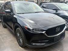 Mazda CX-5  2019 SUV noir spacieux confort et sécurité