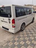 Mini bus Hiace