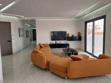 Almadies –  F5 de 300 m² – un appartement par palier