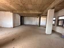 IMMEUBLE OU PLATEAU À LOUER VDN