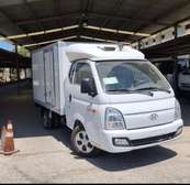 Hyundai H-100 camion frigorifique
