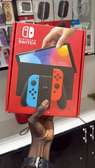 Nintendo Switch OLED et accessoires officiels neufs