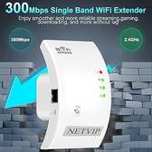 Répéteur WiFi 300Mbps 2.4 GHz prise murale