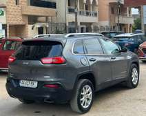 JEEP LATITUD  PETIT CHEROKEE  🔘 Année :2015