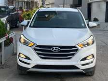 Hyundia Tucson