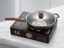 Poêle wok antiadhésive  32 cm avec couvercle en verre