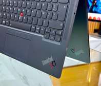 Lenovo ThinkPad X1 Yoga i7 de 13th génération
