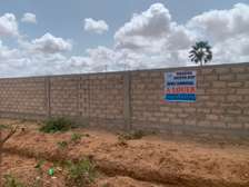 ESPACE CLOTURE 1300 M2 A LOUER A MBODIENE RTE DE TIVAOUANE