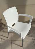 Lot de 8 chaises blanches