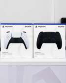 Sony DualSense manette PS5 sans fil noir ou blanc