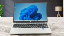 HP 250 G 10 CORE I5