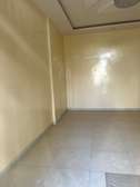 Magasin de 40 m2 à louer au rond-point Almadies 2