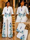 Ensemble femme blanc floral chemise manches 3/4