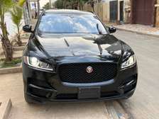 Jaguar F pace 2018