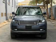 Range Rover HSE luxury