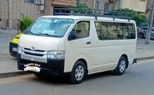 Toyota hiace 2016