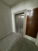 APPARTEMENT À USAGE DE BUREAU À AMITIÉ 2
