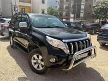 TOYOTA LAND CRUISER 2011