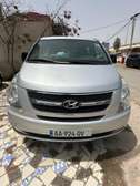Location minibus Hyundai 11 places