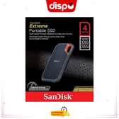 SSD portable SanDisk Extreme d'une capacité de 4 To.