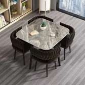 Table a manger 4 fetieul