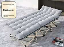 Lit pliable. Avec matelas