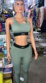 tenue  sport pour femme