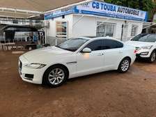 Jaguar XF 2017 full option gasoil