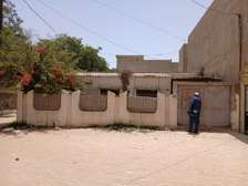 Villa Angle 180m² Titre Foncier - Diamaguene Sicap Mbao