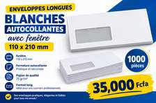 Enveloppes longues blanches autocollantes avec fenêtre