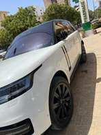 Range Rover vogue 2024 thumb 2